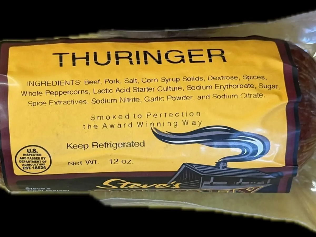 Vacuum sealed Thuringer smoked sausage with label