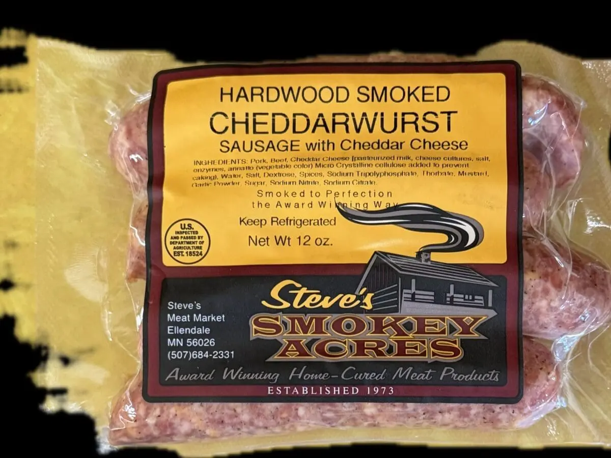 Packaged hardwood smoked cheddarwurst sausage links